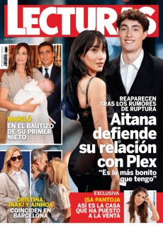 AITANA DEFIENDE SU RELACIÓN CON PLEX